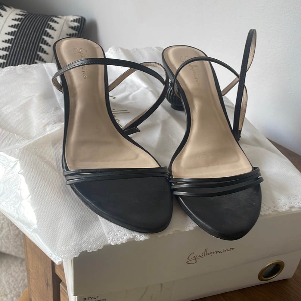 Guilhermina Sculptural Heeled Sandals